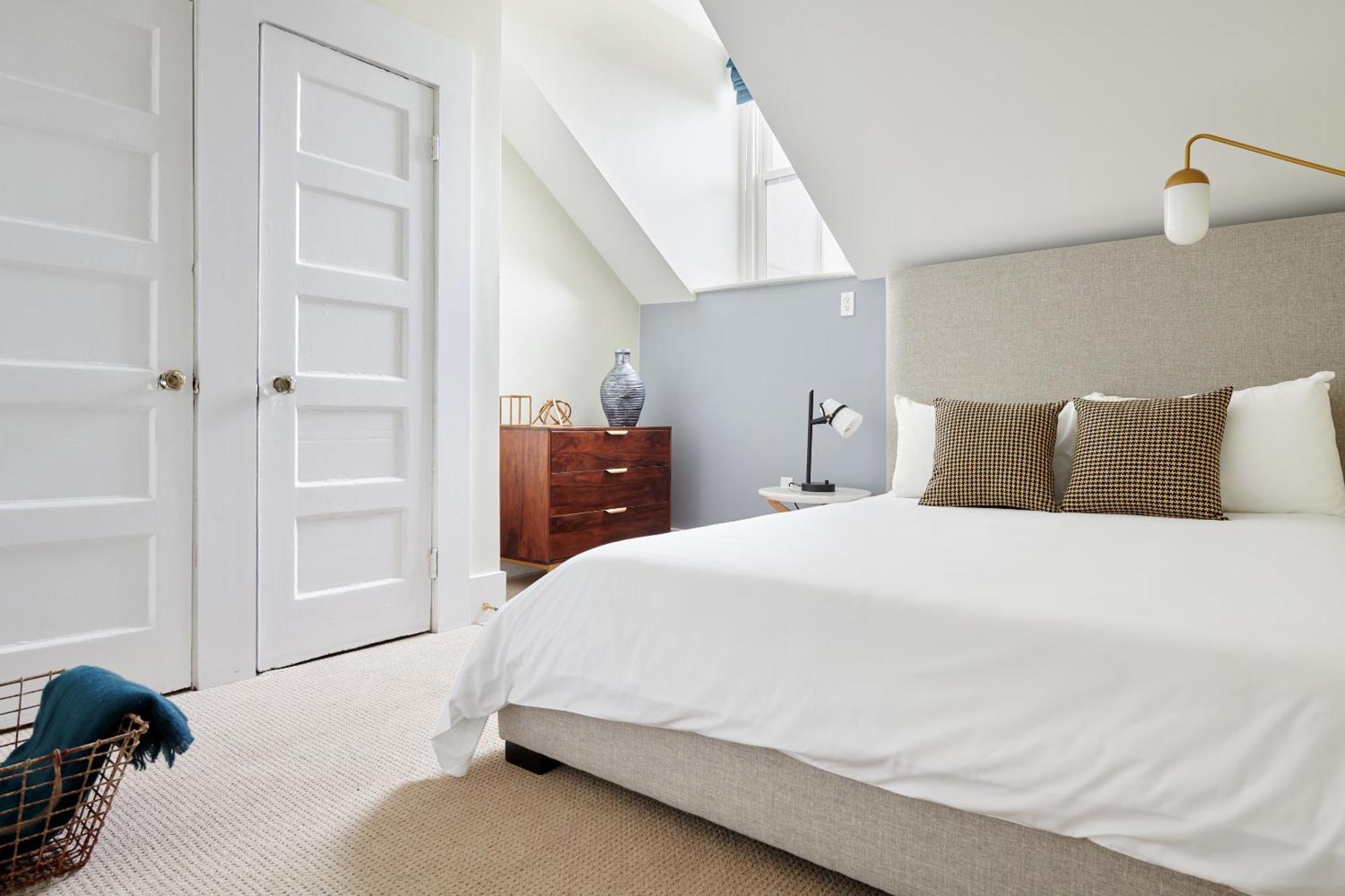 بوسطن Sonder By Marriott Bonvoy The Hancock Apartments Beacon Hill المظهر الخارجي الصورة
