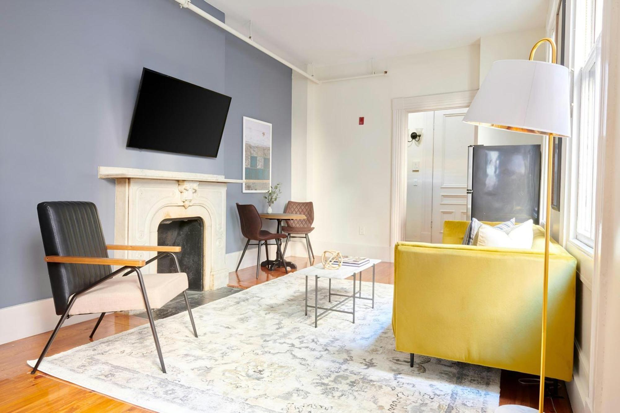 بوسطن Sonder By Marriott Bonvoy The Hancock Apartments Beacon Hill المظهر الخارجي الصورة